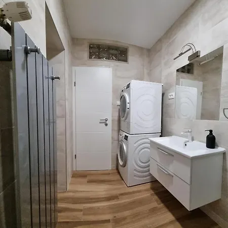 Апартаменты Orhideja