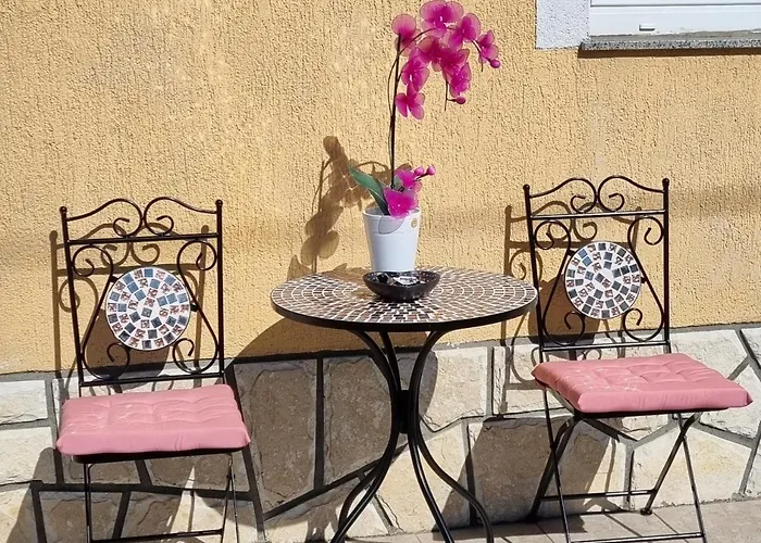 Orhideja Apartman Fuzine